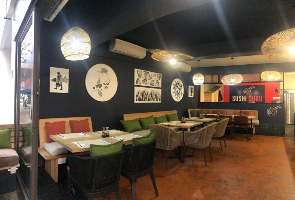 107 Dorpstraat Boutique Hotel Стеленбош Екстериор снимка