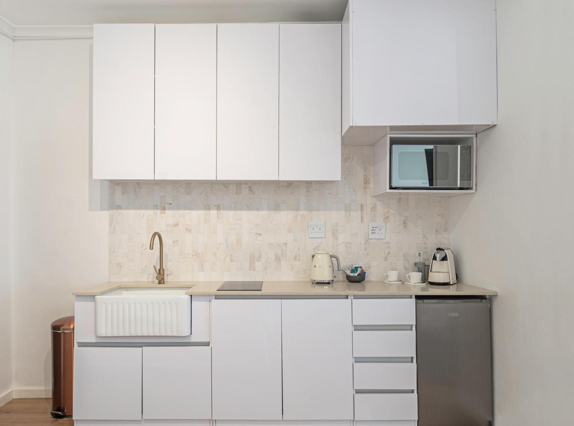 107 Dorpstraat Boutique Hotel Стеленбош Екстериор снимка